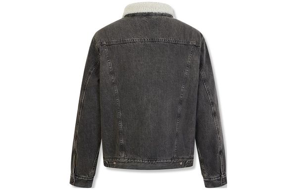 Levis