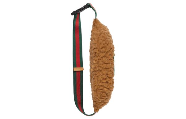 GUCCI ()