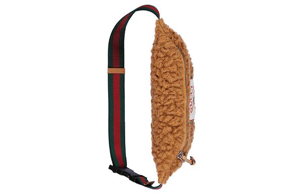 GUCCI ()