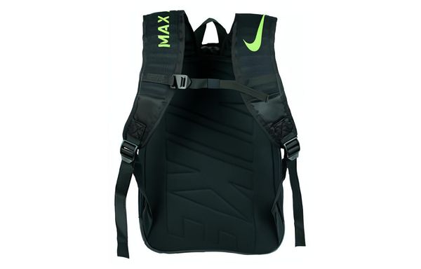 Nike ()