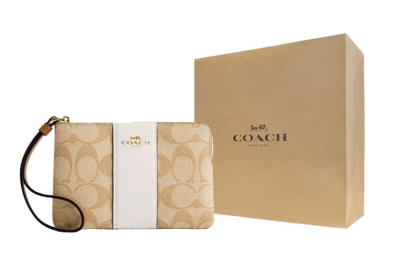 COACH Corner Zip