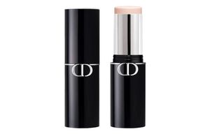 DIOR Lock Makeup