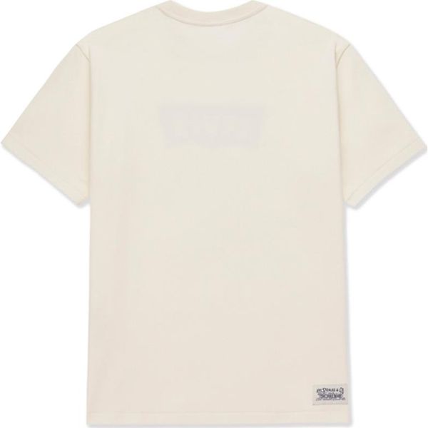 Levis T