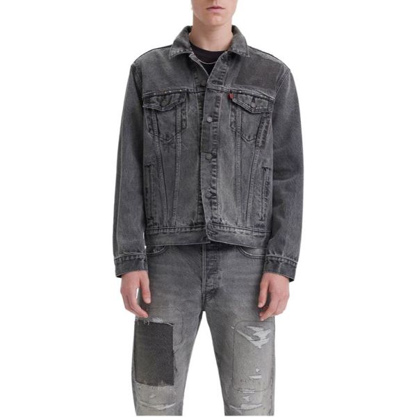 Levis
