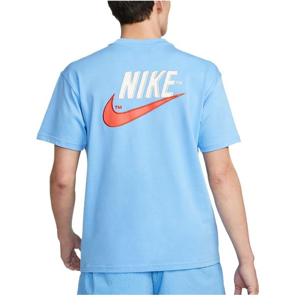 Nike T
