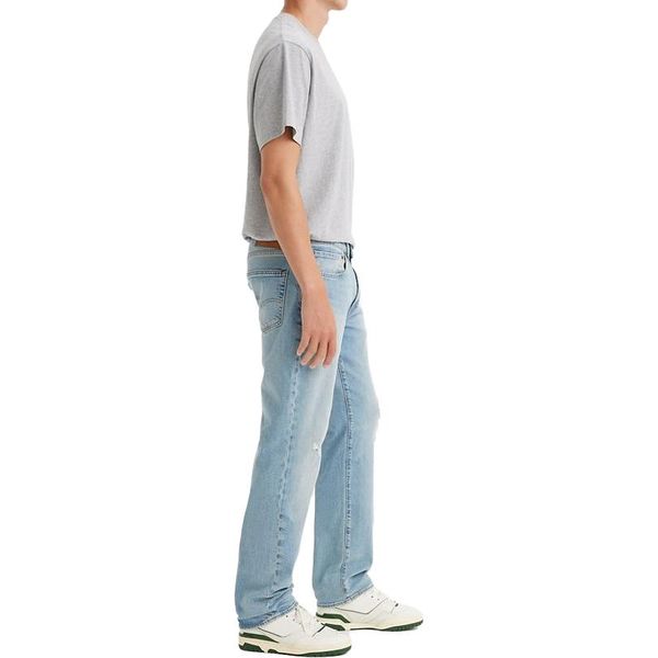 Levis