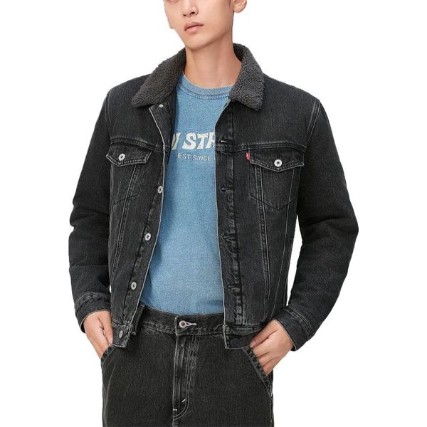Levis