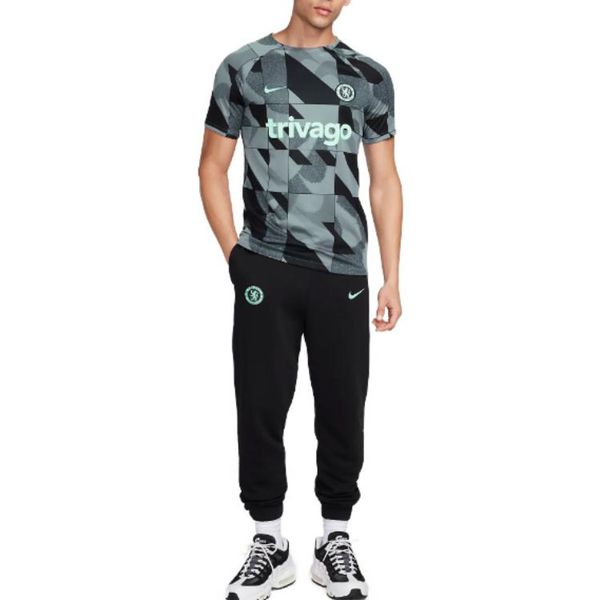 Nike T