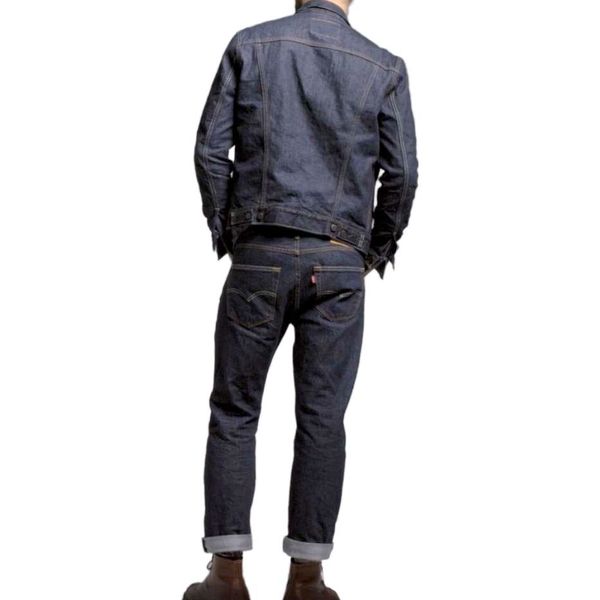 Levis