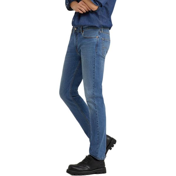 Levis