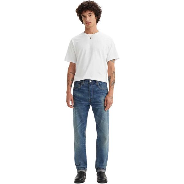 Levis