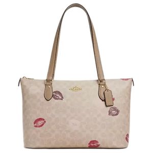 COACH Gallery