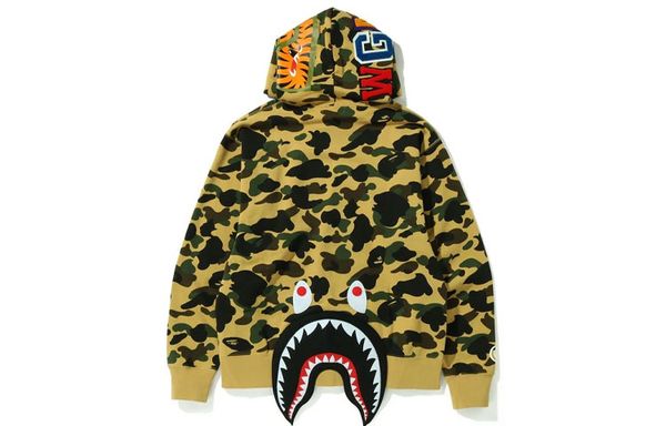 A BATHING APE