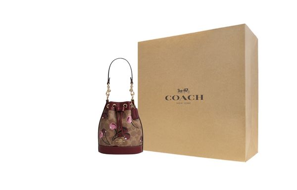 COACH