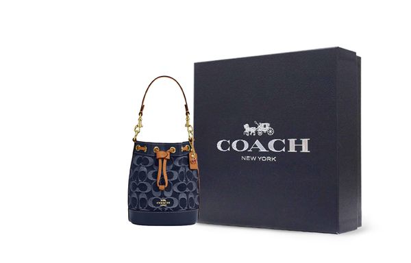 COACH