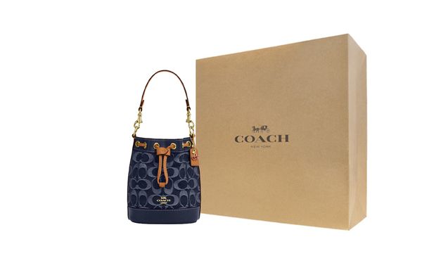 COACH