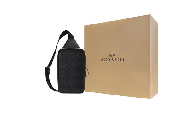 COACH