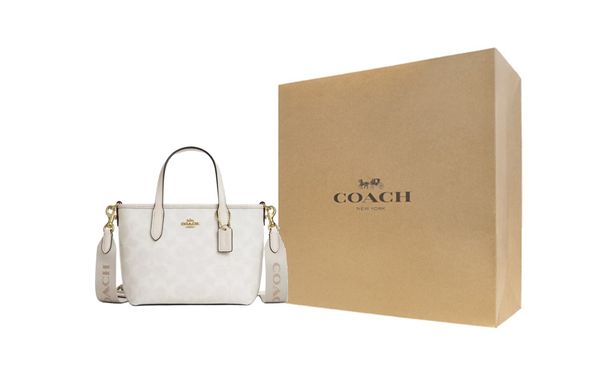 COACH