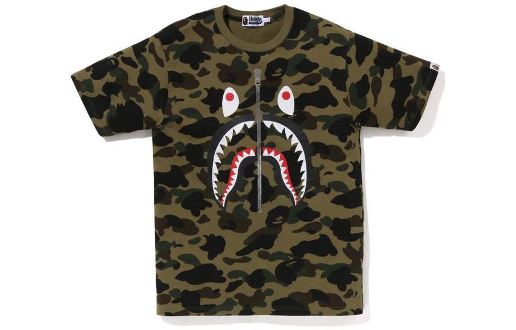 A BATHING APE T