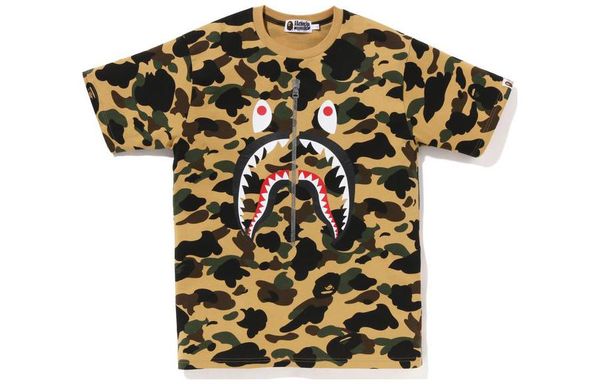 A BATHING APE T