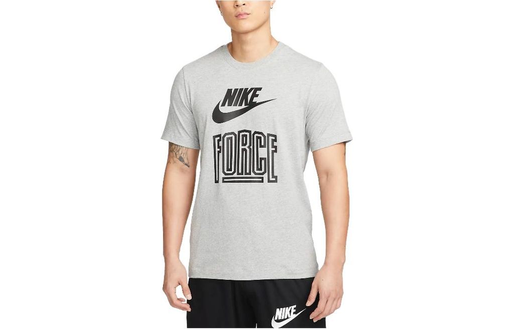 Nike - T