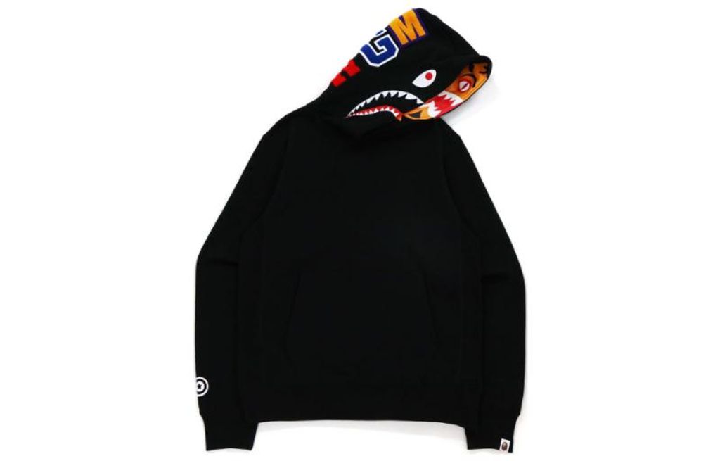 A BATHING APE