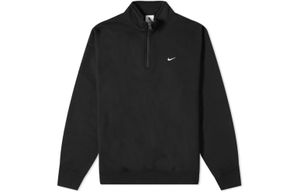 Nike Solo Swoosh