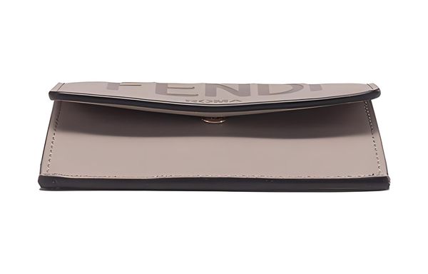 FENDI ()
