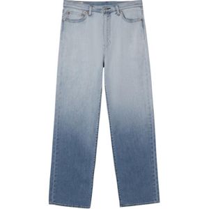 Levis