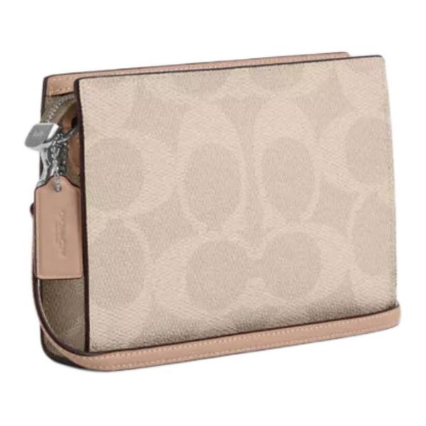 COACH SignatureCanvas