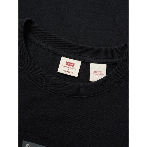 Levis T