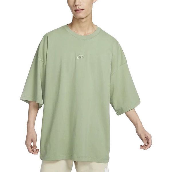 Nike T