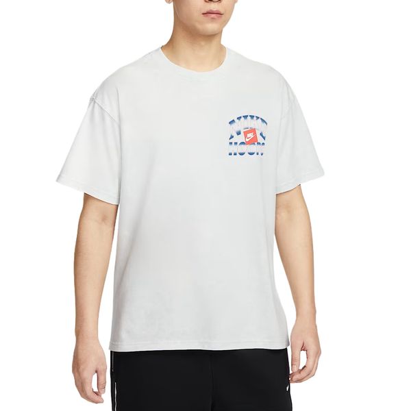 Nike T