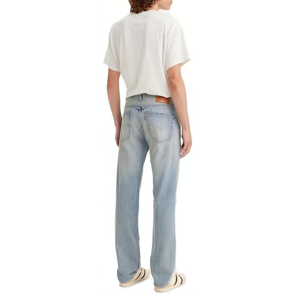Levis