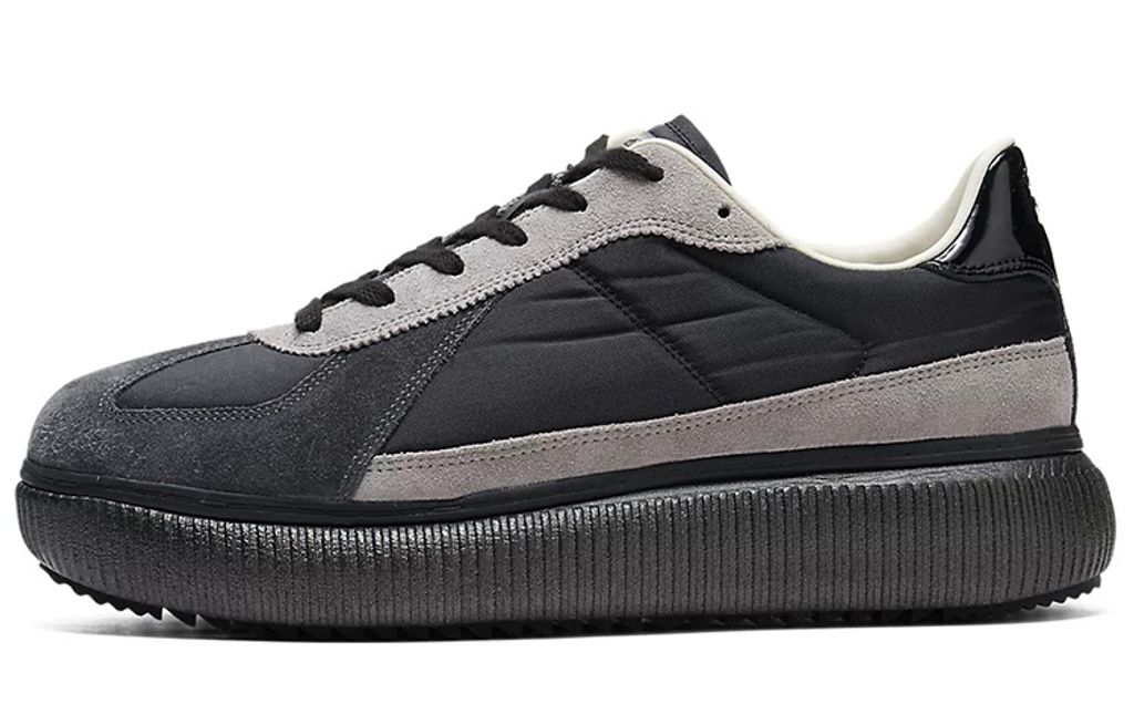 Onitsuka Tiger Delecity