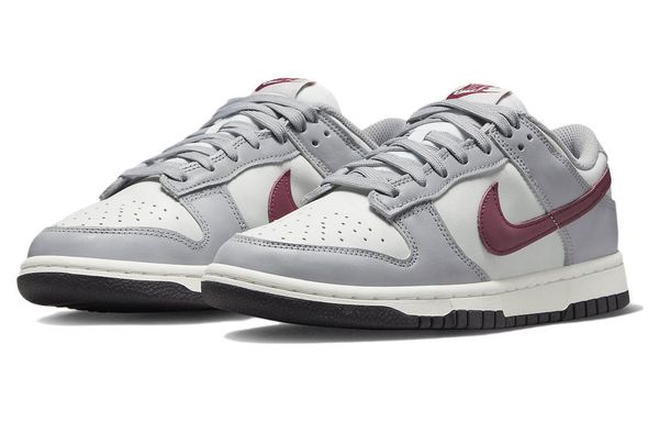 Nike Dunk Low Top