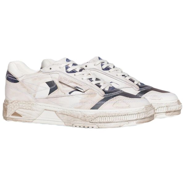 REEBOK