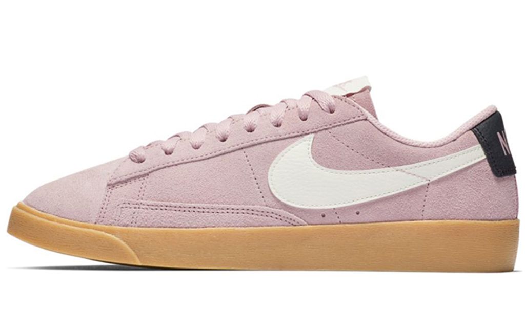 Nike Blazer SD