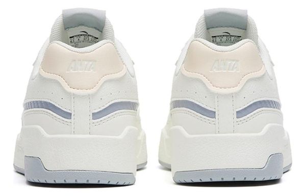 Anta Life Collection