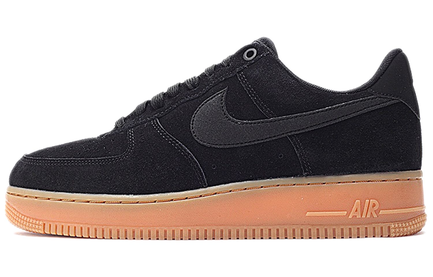 Nike Air Force 1 07 LV8