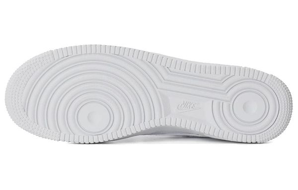 Nike Air Force 1 07 Essential Low