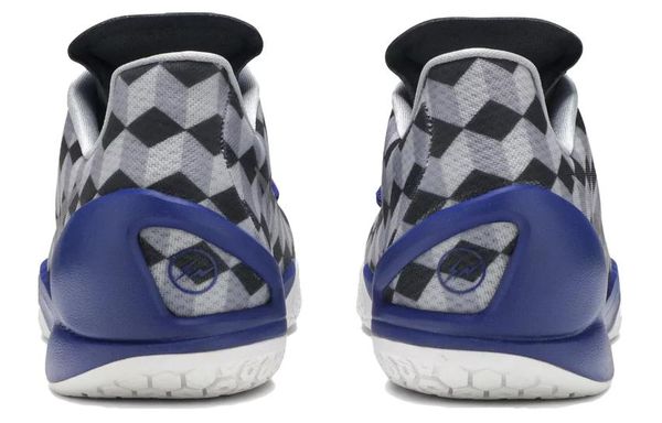 Nike Hyperchase Geometric Support Balance