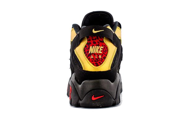 Nike Air Barrage MID MID