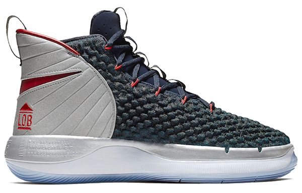 Nike AlphaDunk