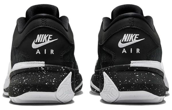 Nike ZOOM Freak 5 Low