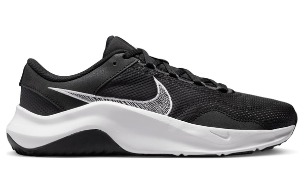 Nike Legend Essential 3 Next Nature