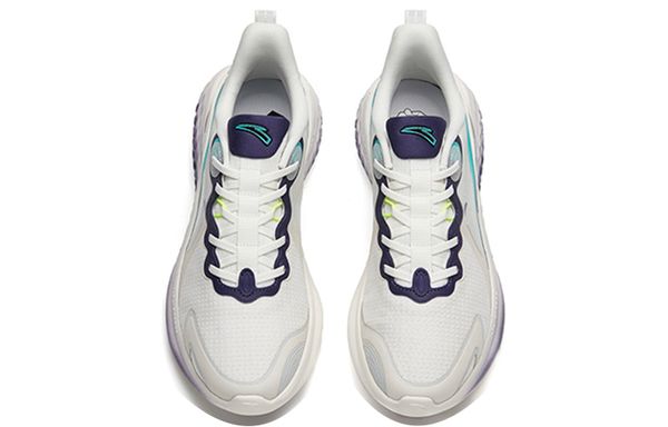 Anta Running Collection