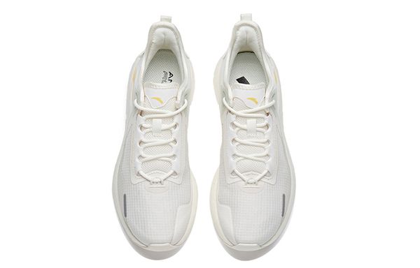 Anta Running Collection