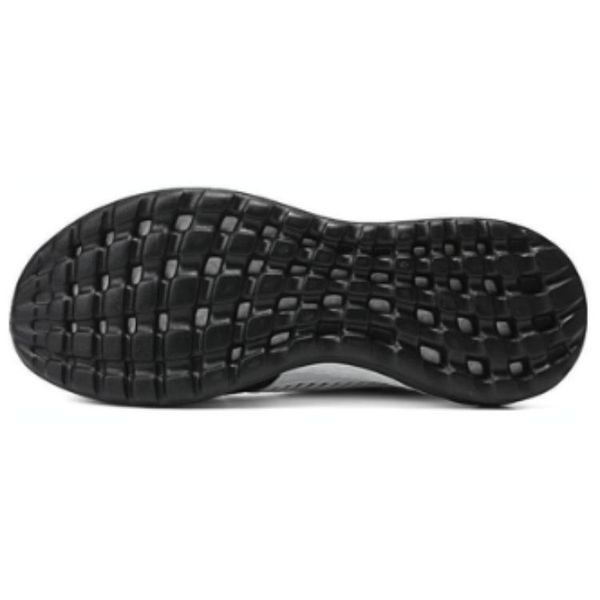 Adidas ()