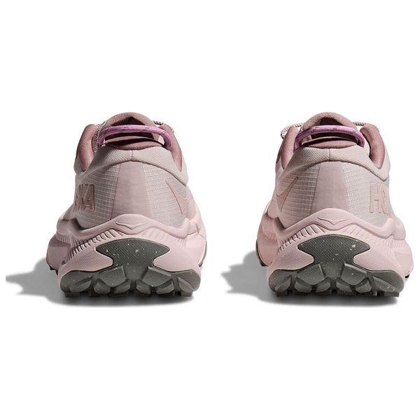 HOKA ONE ONE Transport
